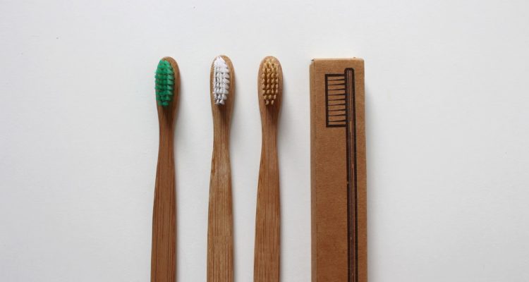 Tips for Picking a Toothbrush