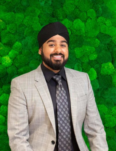 Dr. Jesse Panesar