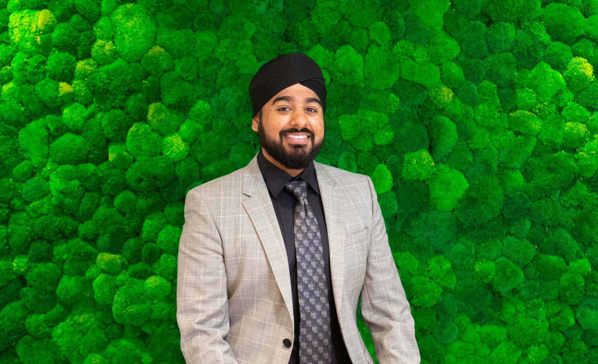 Dr. Jesse Panesar